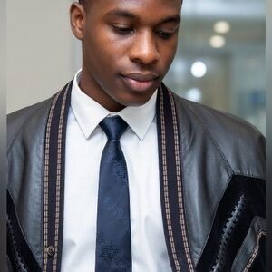 Maxini Collezione Vintage Multimedia Stylish Black Bomber Jacket